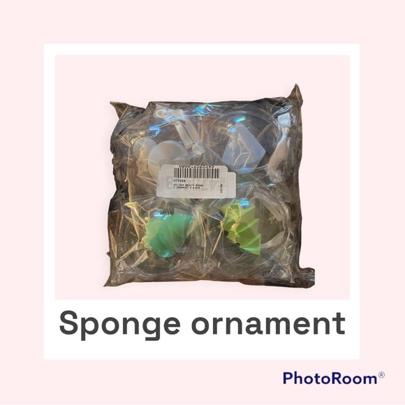 BNWT Ornament Beauty Cosmetic Sponges for Christmas/Winter - Picture 6 of 9